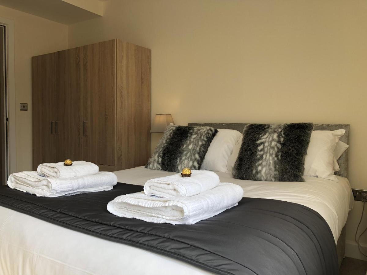 Vikings Two Bedroom With Free Parking. Apartment